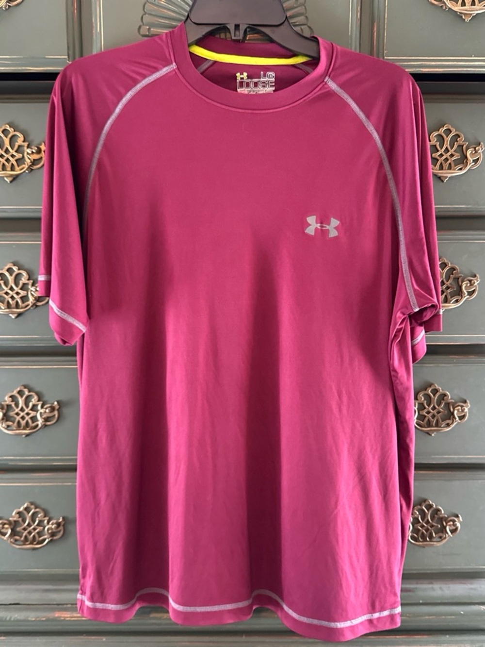 Under Armour Men’s Short-Sleeve Performance Tee - Magenta with Silver Logo
